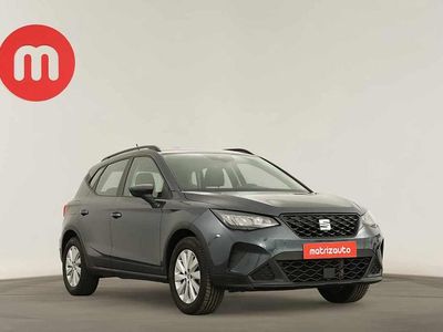 Cinzento Usado 2024 Seat Arona SUV | € 18.999 (Preço elevado)