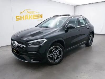 Mercedes GLA250