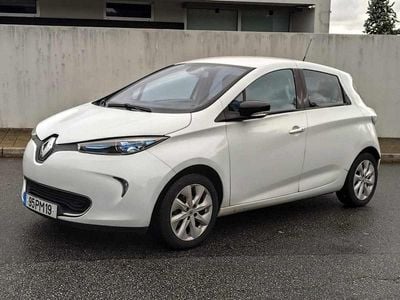 Branco Usado 2015 Renault Zoe Citadino | € 5.999 (Caro)