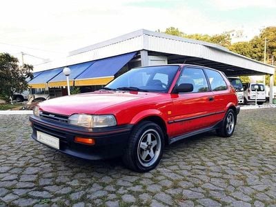 Vermelho Usado 1988 Toyota Corolla | € 11.000