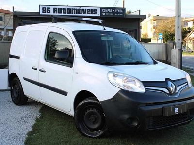 Branco Usado 2013 Renault Kangoo | € 6.500
