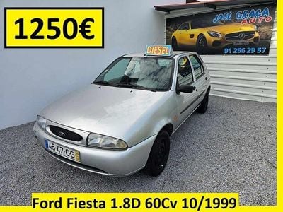 Cinzento Usado 1999 Ford Fiesta | € 1.250