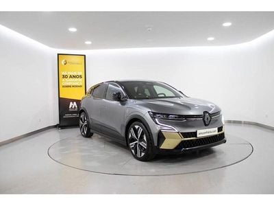 Cinza Usado 2024 Renault Mégane Iconic SUV | € 42.580