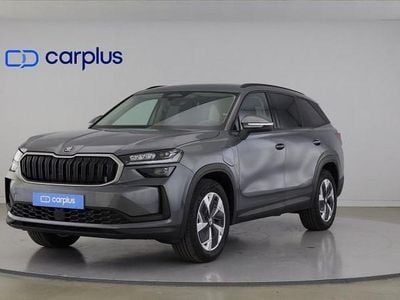 Cinza Usado 2025 Skoda Kodiaq SUV | € 43.000 (Preço justo)