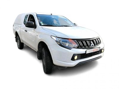 Usado Mitsubishi L200 Invite 154 HP (113 kW) 2019 Branco Pickup