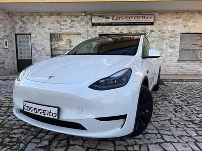 Branco Usado 2022 Tesla Model Y Standard Range SUV | € 32.500 (Preço justo)