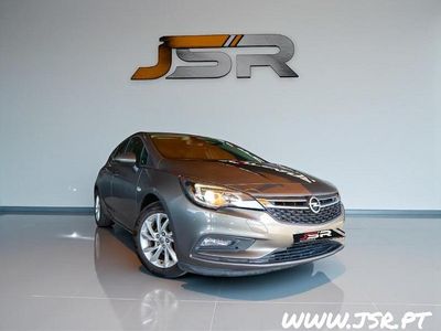 Usado Opel Astra Dynamic 110 HP (80 kW) 2019 Cinza