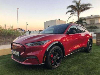 Usado Ford Mustang Mach-E Premium 216 kW (294 HP) 2024 Vermelho SUV