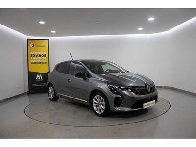 Cinzento Usado 2024 Renault Clio V | € 18.880 (Preço justo)