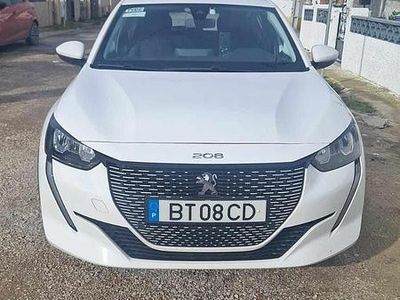 Usado Peugeot e-208 98 kW (134 HP) 2021 Branco Citadino