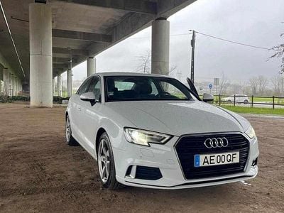 Branco Usado 2018 Audi A3 Sedan | € 18.500 (Preço elevado)