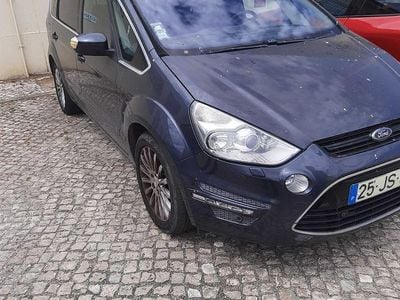 Usado Ford S-MAX Titanium 163 HP (119 kW) 2010 Monovolume