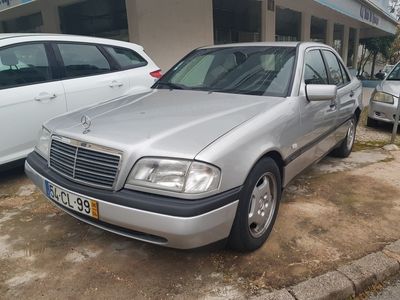 Mercedes C220