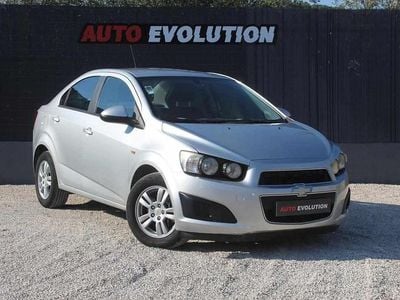 Cinzento Usado 2013 Chevrolet Aveo Citadino | € 6.900