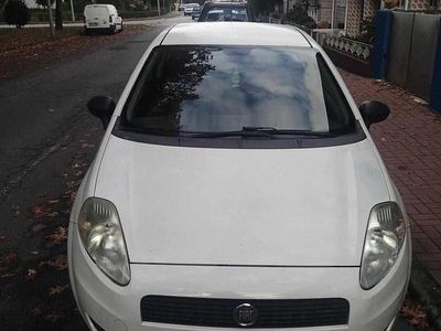 Branco Usado 2010 Fiat Punto Carrinha | € 3.950