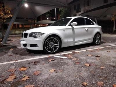 Branco Usado 2009 BMW 120 Citadino | € 12.000 (Caro)