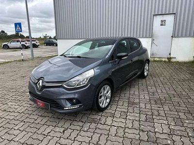 Cinzento Usado 2019 Renault Clio IV LIMITED | € 11.490 (Preço justo)