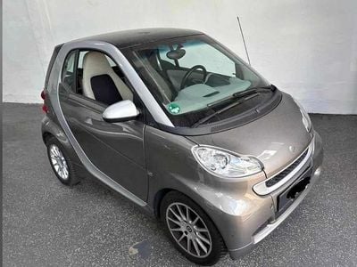 Cinzento Usado 2011 Smart ForTwo Coupé Coupé | € 5.499 (Preço justo)