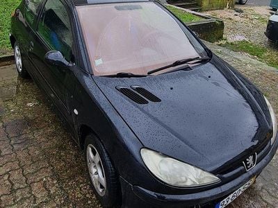 Usado 2001 Peugeot 206 Sedan | € 1.150 (Bom preço)