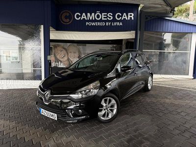 Usado Renault Clio GrandTour 90 HP (66 kW) 2020 Preto Carrinha