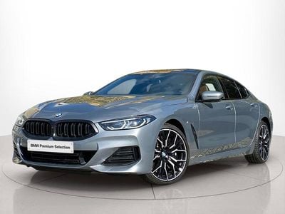 Cinzento Usado 2023 BMW 840 Comfort Edition Coupé | € 89.900 (Preço elevado)