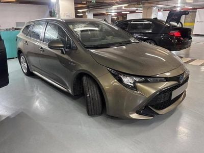 Castanho Usado 2021 Toyota Corolla Comfort Carrinha | € 21.750 (Preço justo)