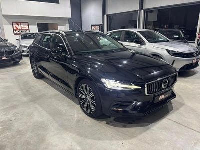 Usado Volvo V60 Inscription 340 HP (250 kW) 2021 Preto Carrinha