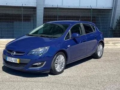 Outra (metalizado) Usado 2014 Opel Astra Cosmo Carrinha | € 12.490 (Caro)