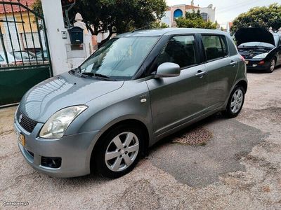 usado Suzuki Swift 1.3 Ddis Confort