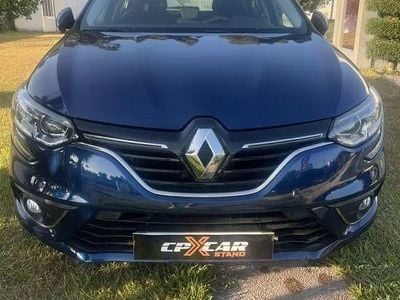 Usado Renault Mégane IV 110 HP (80 kW) 2017 Azul Coupé