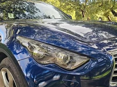 Azul escuro Usado 2016 Infiniti QX70 S Design SUV | € 26.990