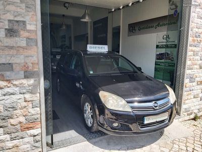 usado Opel Astra 1.7 CDTi Cosmo