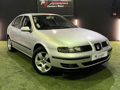 Usado 2001 Seat Leon Sedan | € 2.250
