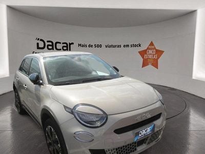 Bege Usado 2024 Fiat 600 La Prima SUV | € 24.399 (Super Preço)