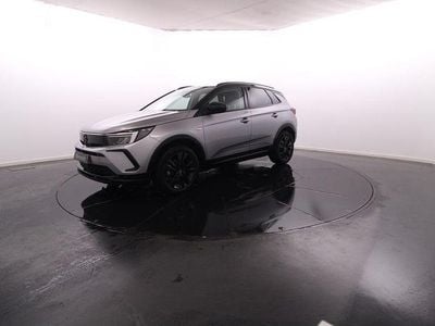 Cinzento Usado 2024 Opel Grandland X SUV | € 31.900 (Preço justo)