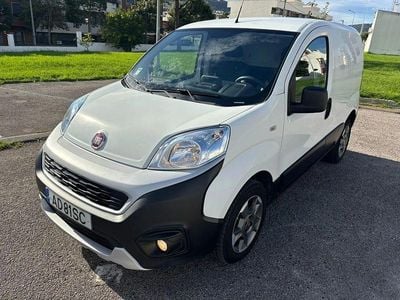 Usado Fiat Fiorino 95 HP (69 kW) 2020 Branco Monovolume