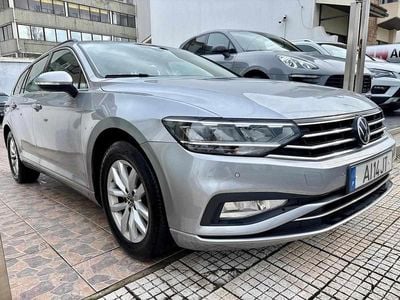 Usado VW Passat 150 HP (110 kW) 2021 Cinzento Carrinha