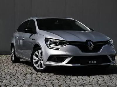 Usado Renault Mégane GrandTour Bose Edition 115 HP (84 kW) 2020 Cinza prata Carrinha