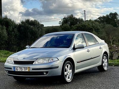 Usado 2002 Renault Laguna II Sedan | € 2.000