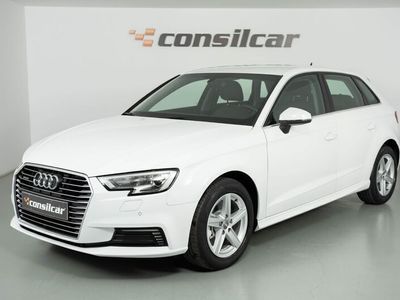 usado Audi A3 Sportback e-tron 1.4 TFSI S tronic Hybrid Plug-in Navigator