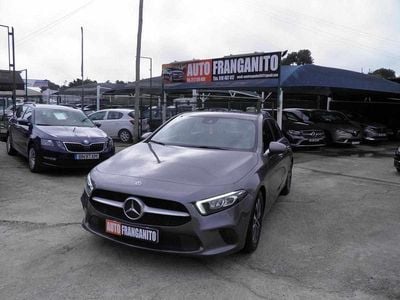 Usado Mercedes A180 116 HP (85 kW) 2020 Cinzento Citadino