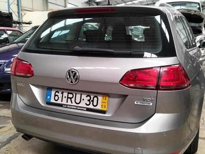 Usado VW Golf VII 110 HP (80 kW) 2016 Cinzento Carrinha