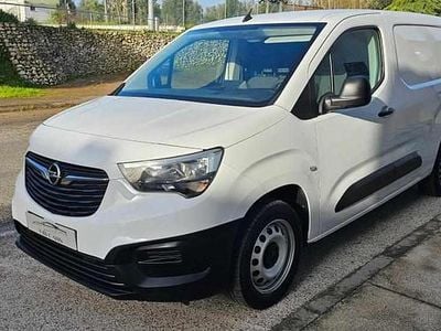 Usado Opel Combo 102 HP (75 kW) 2023 Branco Carrinha