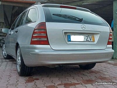 Mercedes C220