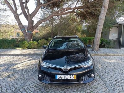 Toyota Auris Touring Sports