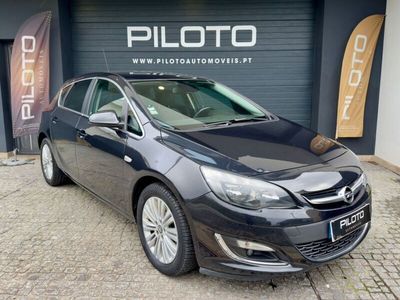 usado Opel Astra 1.6 CDTi Cosmo S/S J18