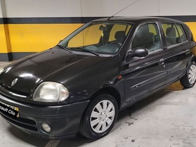 Renault Clio II