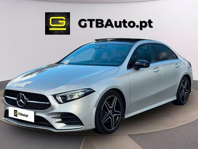 Cinza Usado 2020 Mercedes A180 AMG line Sedan | € 33.900