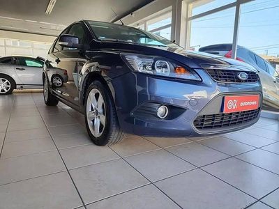 Usado Ford Focus Trend 90 HP (66 kW) 2011 Azul Citadino
