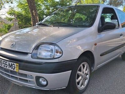 Renault Clio II